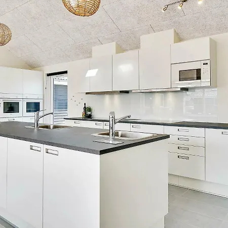 Сasa de vacaciones 24 Person In Grenå